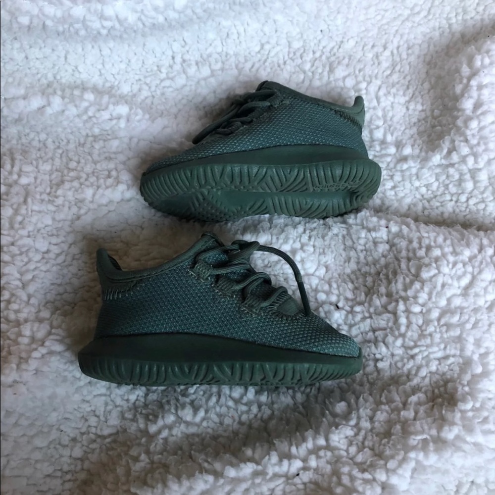 ADIDAS ORIGINAL Baby Boy(used)